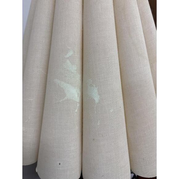 Pair of Beautiful Vintage Ceramic Table Lamps with Floral - Replace Shades - Picture 8 of 9